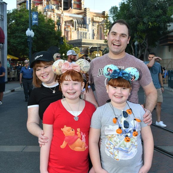 Meet your Posher, Benjamin - Picture 1 of 1